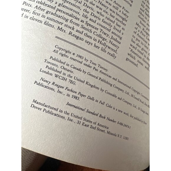 Nancy Reagan Fashion Paper Dolls In Full Color By Tom Tierney 1983 - Picture 8 of 8